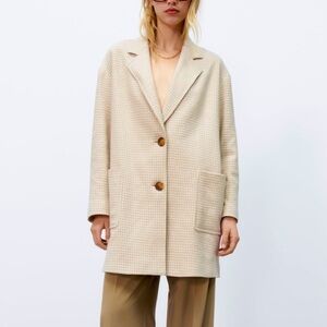 NWT Zara Houndstooth Plush Coat Ecru/Beige L